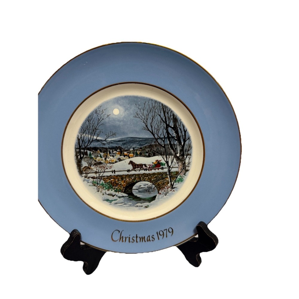 Vtg 1979 Avon 7th Ed. Christmas Plate Dashing Through The Snow Enoch Wedgwood